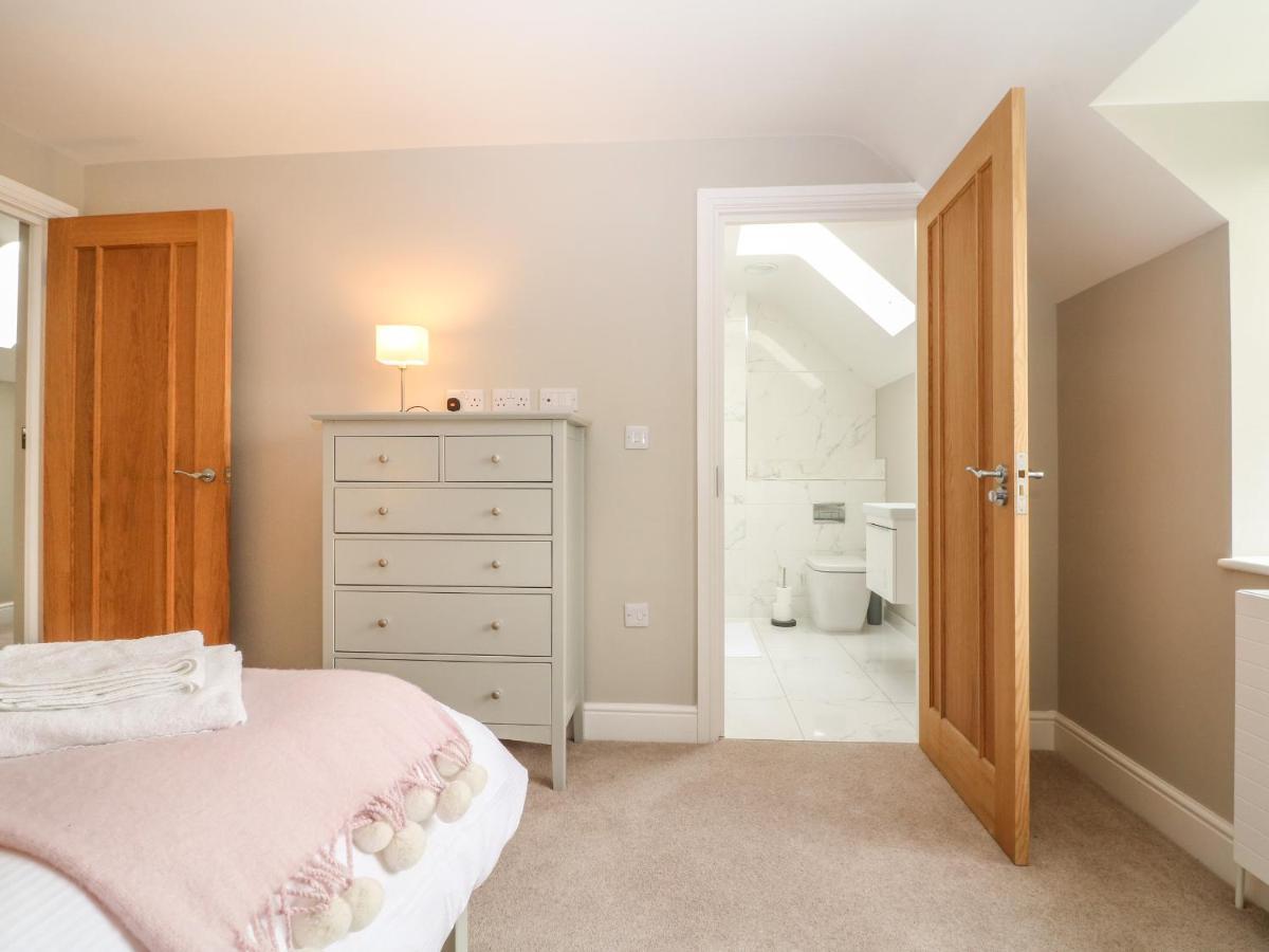 Holiday home 9 Windrush Heights
